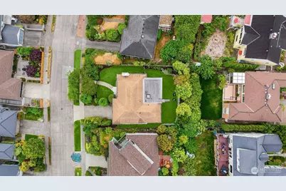 4934 Purdue Avenue NE, Seattle, WA 98105 - Photo 34