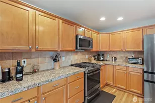 308 170th Pl SE, Bothell, WA 98012 - Photo 8