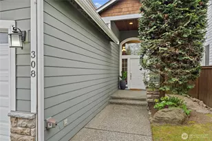 308 170th Pl SE, Bothell, WA 98012 - Photo 2