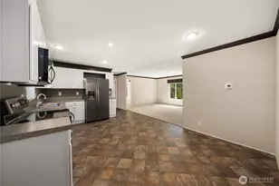19026 2nd St E, Lake Tapps, WA 98391 - Photo 12