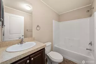 19026 2nd St E, Lake Tapps, WA 98391 - Photo 16