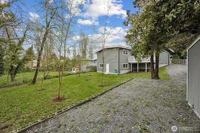 1300 SW 125th Place, Seattle, WA 98146 - Photo 28