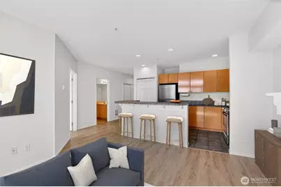 18 Dravus Street #407, Seattle, WA 98109 - Photo 6