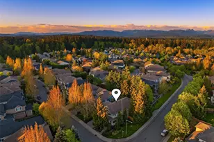 1032 272nd Pl SE, Sammamish, WA 98075 - Photo 2