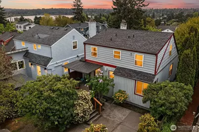 8218 Latona Avenue NE, Seattle, WA 98115 - Photo 2