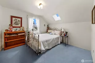 8218 Latona Ave NE, Seattle, WA 98115 - Photo 12