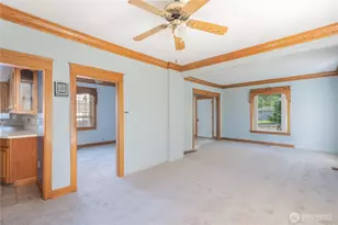 4121 N 18th St, Tacoma, WA 98406 - Photo 8