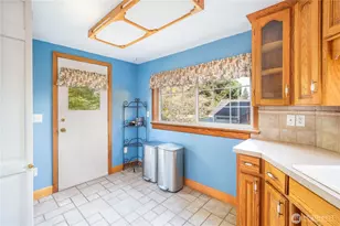 4121 N 18th St, Tacoma, WA 98406 - Photo 14