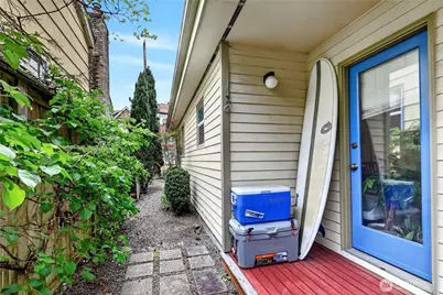 2434 55th Avenue SW, Seattle, WA 98116 - Photo 12