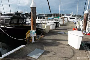 2400 Skyline Way, Anacortes, WA 98221 - Photo 12