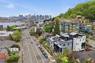 2011 Dexter Ave N, Seattle, WA 98109 - Photo 30