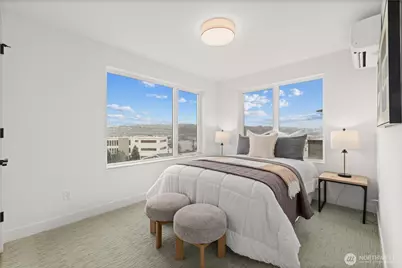 2011 Dexter Avenue N #A, Seattle, WA 98109 - Photo 16