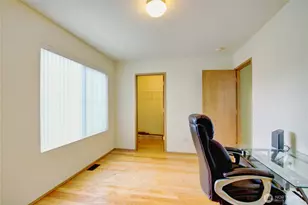417 Crested Butte Blvd, Mount Vernon, WA 98273 - Photo 30