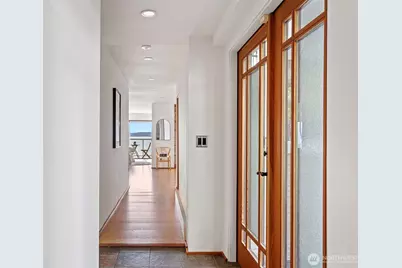 7125 Beach Drive SW, Seattle, WA 98136 - Photo 4