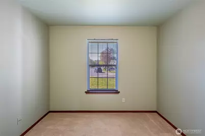 20402 5th Avenue Ct E, Spanaway, WA 98387 - Photo 8