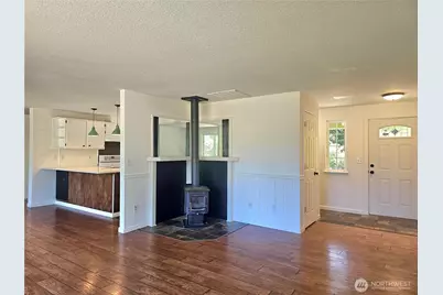 727 Tipsoo Loop S, Rainier, WA 98576 - Photo 14