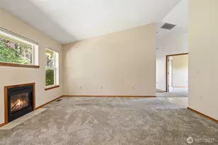 170 E Beaumont Dr, Shelton, WA 98584 - Photo 4