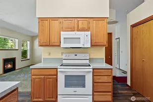 170 E Beaumont Dr, Shelton, WA 98584 - Photo 10