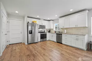 14395 Lockwood Ln SE, Yelm, WA 98597 - Photo 6