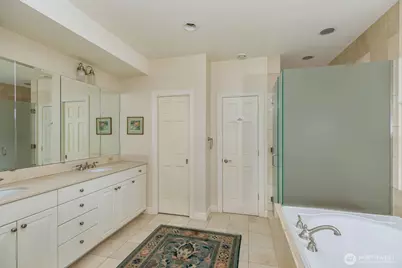 6681 NE Windermere Street, Seattle, WA 98115 - Photo 34
