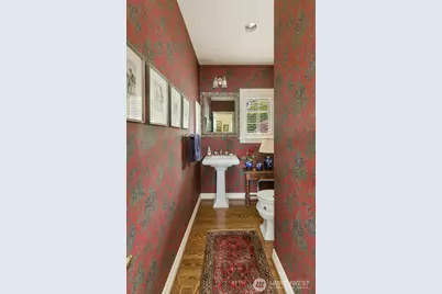 6681 NE Windermere Street, Seattle, WA 98115 - Photo 24