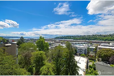 2219 13th Avenue W #5, Seattle, WA 98119 - Photo 26