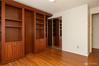 2219 13th Avenue W #5, Seattle, WA 98119 - Photo 20