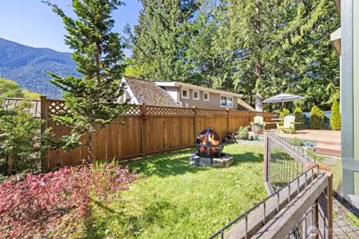 140 Jnell Lane, Port Angeles, WA 98363 - Photo 2