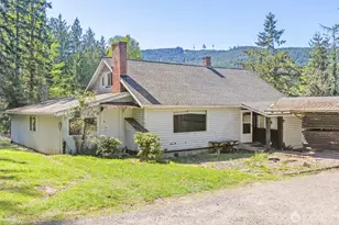 2252 Black Diamond Rd, Port Angeles, WA 98363 - Photo 6