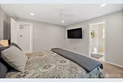 30022 6th Avenue SW, Federal Way, WA 98023 - Photo 28