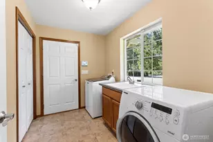 51 E Vine Maple Ln, Union, WA 98592 - Photo 10