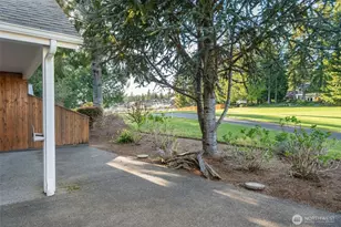 160 E Soderberg Rd, Allyn, WA 98524 - Photo 32