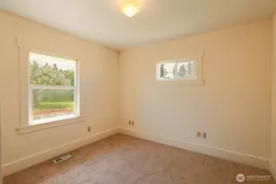 1320 4th St, Cosmopolis, WA 98537 - Photo 20