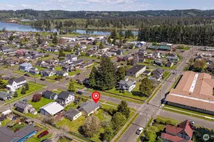 1320 4th St, Cosmopolis, WA 98537 - Photo 40