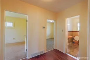 1320 4th St, Cosmopolis, WA 98537 - Photo 18