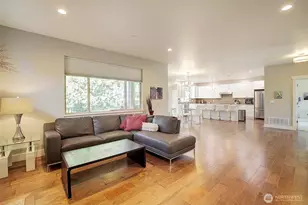11627 21st Ave SW, Burien, WA 98146 - Photo 14