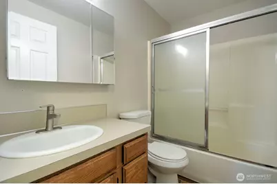 1602 15th Avenue SW, Olympia, WA 98502 - Photo 10