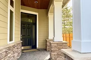 23419 NE 10th Pl, Sammamish, WA 98074 - Photo 4