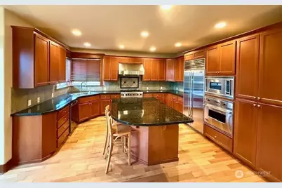 23419 NE 10th Place, Sammamish, WA 98074 - Photo 14