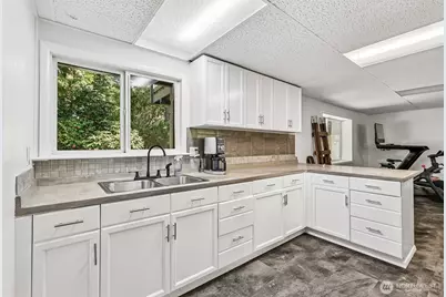 20917 22nd Avenue W, Lynnwood, WA 98036 - Photo 24