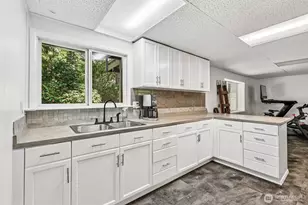 20917 22nd Ave W, Lynnwood, WA 98036 - Photo 24
