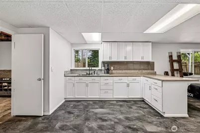 20917 22nd Avenue W, Lynnwood, WA 98036 - Photo 22