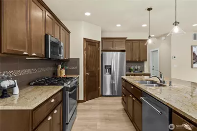 1748 Tannerwood Way SE, North Bend, WA 98045 - Photo 10