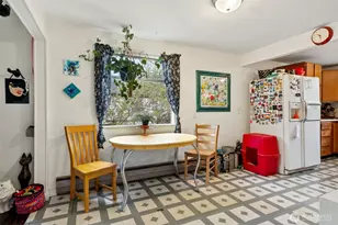 1616 SW Thistle St, Seattle, WA 98106 - Photo 10