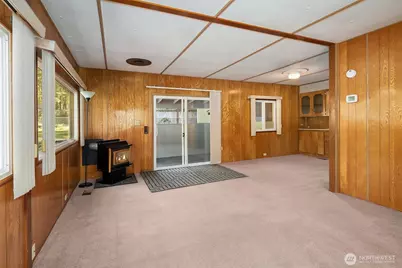 6037 NE Blakely Avenue, Bainbridge Island, WA 98110 - Photo 10
