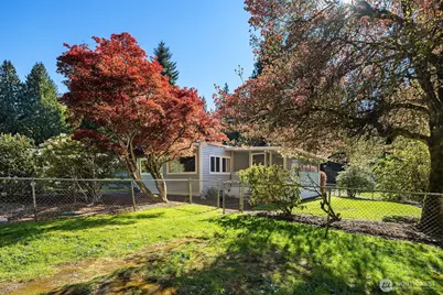 6037 NE Blakely Avenue, Bainbridge Island, WA 98110 - Photo 1