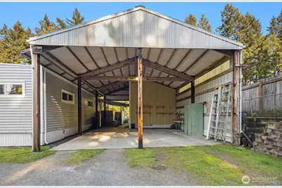 6037 NE Blakely Avenue, Bainbridge Island, WA 98110 - Photo 6
