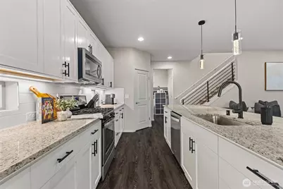 32883 Pine Avenue SE, Black Diamond, WA 98010 - Photo 10