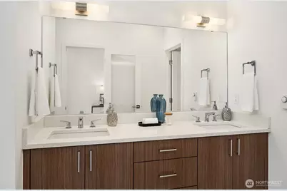 170 107th Court SE, Bellevue, WA 98004 - Photo 18