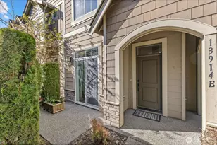 13914 N Pointe Circle, Mill Creek, WA 98012 - Photo 2